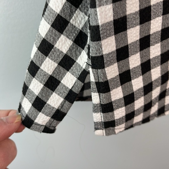 Signature Reitmans Seersucker Gingham Plaid Blouse Puff Sleeve Black White XXL - Picture 6 of 13